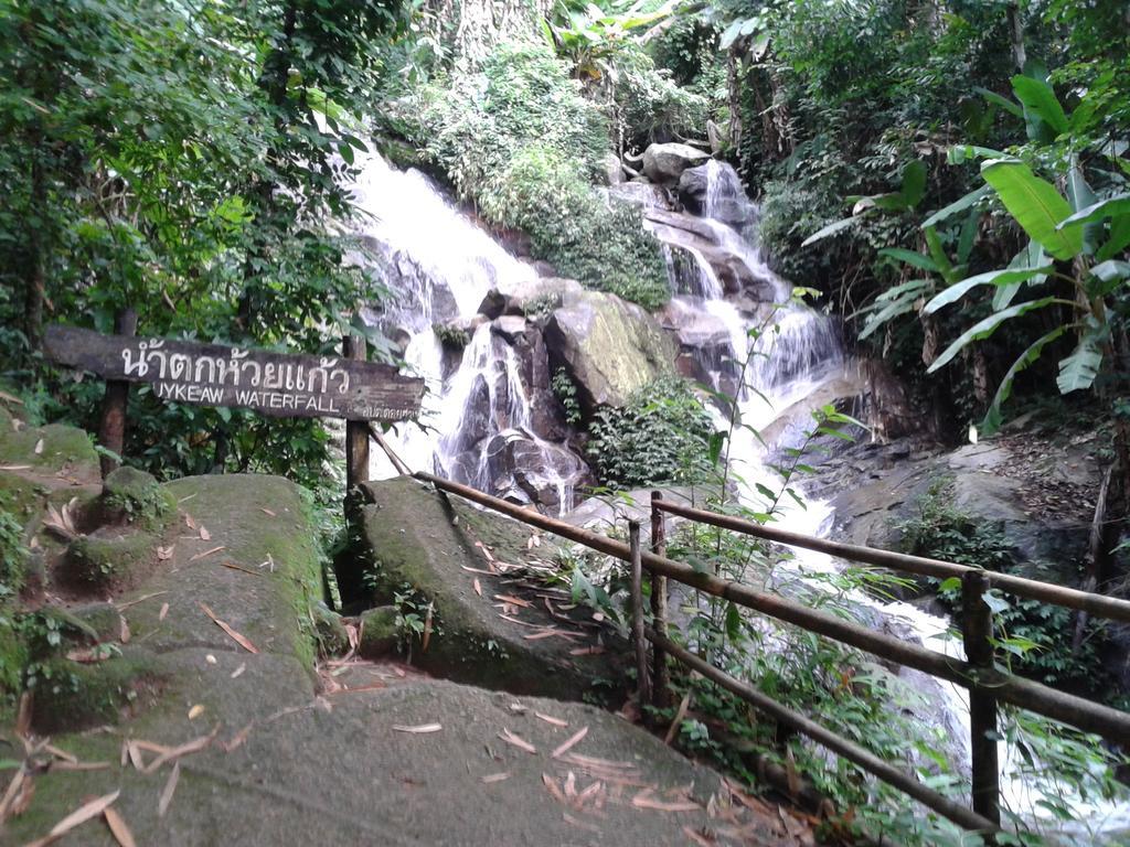 Ban Lom Jen Homestay Chiang Rai Zewnętrze zdjęcie